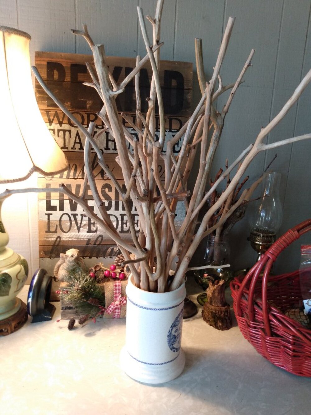 Lot of Bark Stripped Wood Tree Branches Rustic Decor Centerpiece Garden Crafts